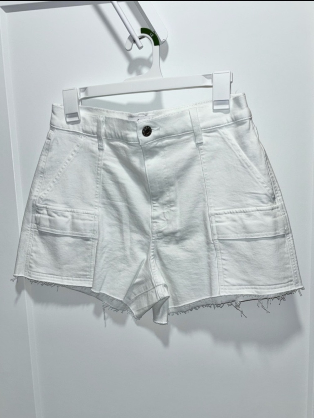 White Women's Jean Shorts - Classic High-Waist Pocket Detail